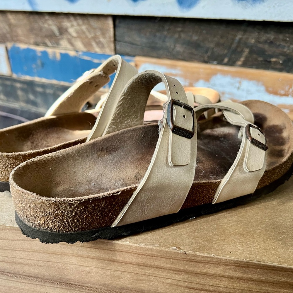 Birkenstock Mayari Sandal Size 8